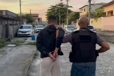 Polícia prende homem apontado como líder de quadrilha de roubos de veículos em São Gonçalo