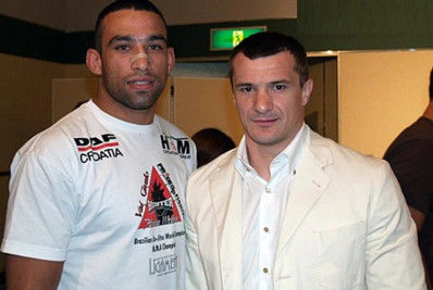 Lenda do MMA relembra período em que treinou com Werdum: 'Ele me destruía'