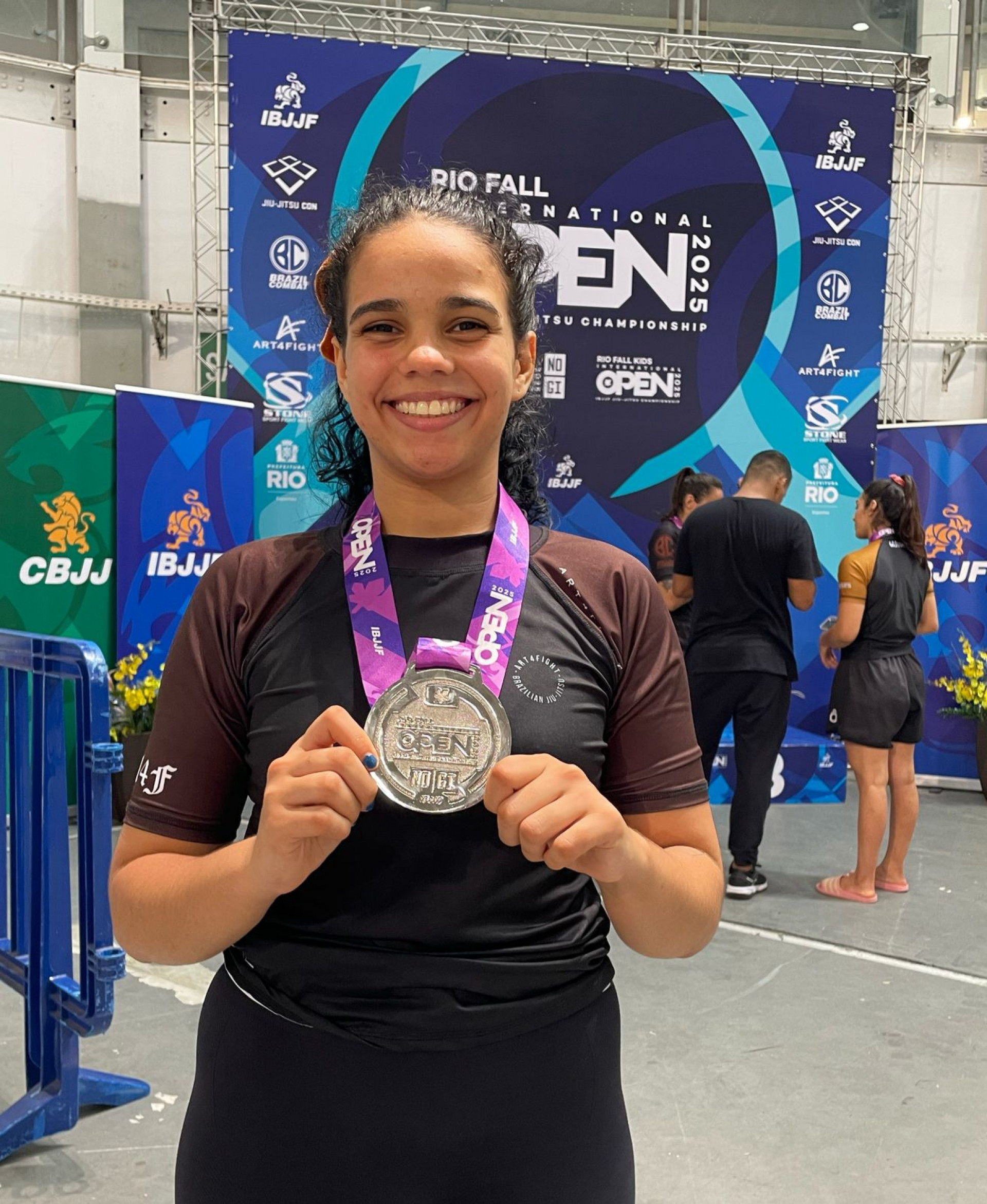 Atletas de Magé brilham em competição