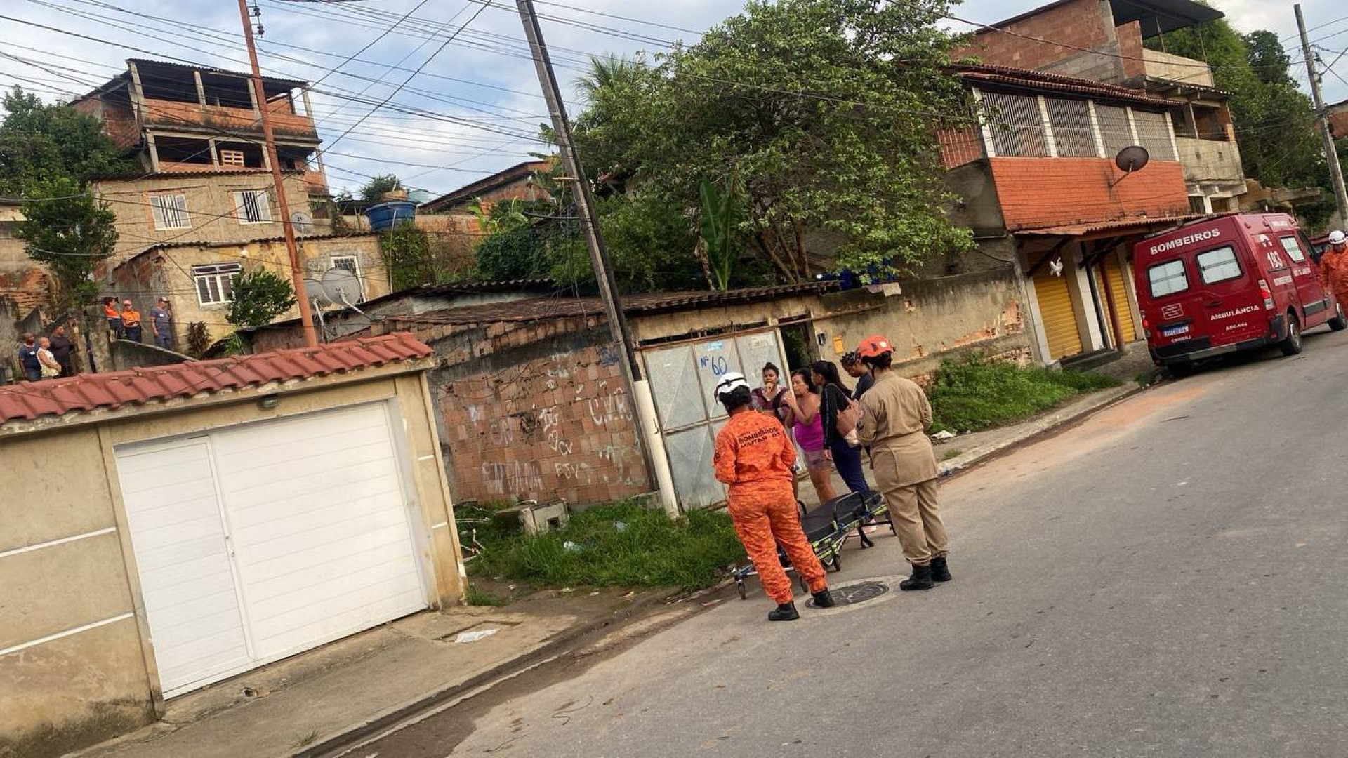 Tamb&eacute;m participaram da a&ccedil;&atilde;o equipes da Defesa Civil, do Servi&ccedil;o de Atendimento M&oacute;vel de Urg&ecirc;ncia (SAMU) e da Secretaria Municipal de Assist&ecirc;ncia Social - Divulga&ccedil;&atilde;o / PMJ