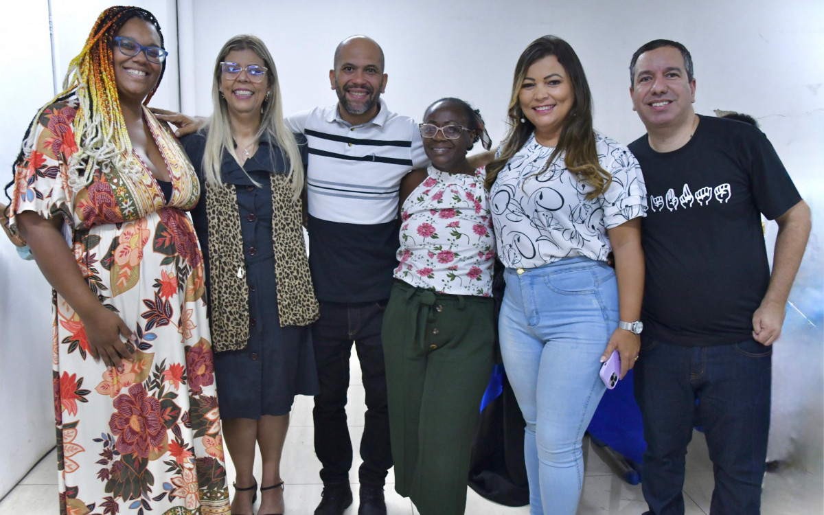 A secretária Sheila Boechat (2ª da esquerda para a direita) destacou a importância da capacitação