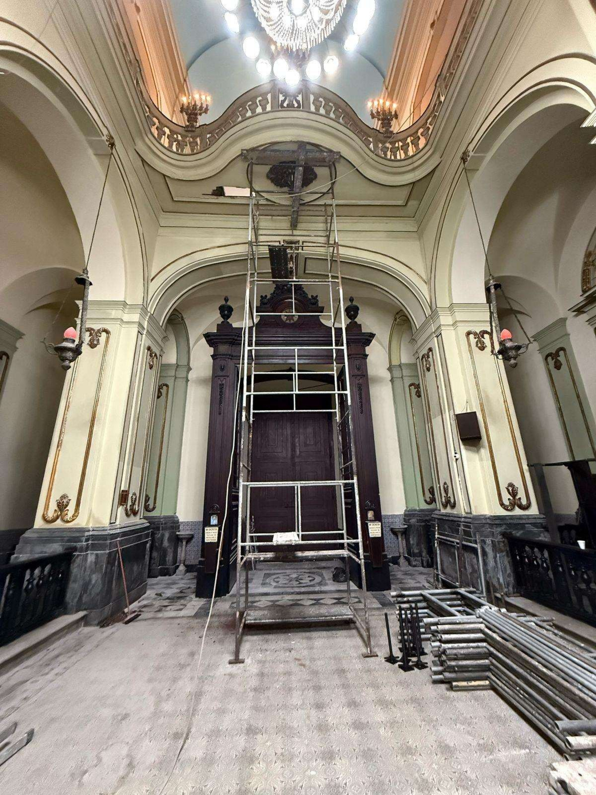 Igreja está sendo negligenciada - Reprodução