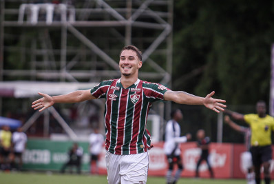 Geração de 2007 pode ter mais um jogador estreando no profissional do Fluminense