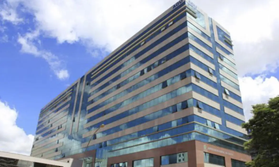 AGU cria grupo para recuperar dinheiro das vítimas de fraude no INSS