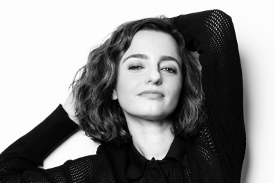 Julia Stockler comenta reviravolta de personagem em 'Beleza Fatal': 'Corajosa evolução'