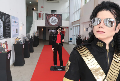Exposição Rei do Pop homenageia Michael Jackson com esculturas 
