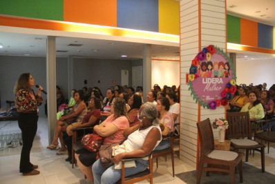 Projeto para mulheres empreendedoras inicia 14ª turma