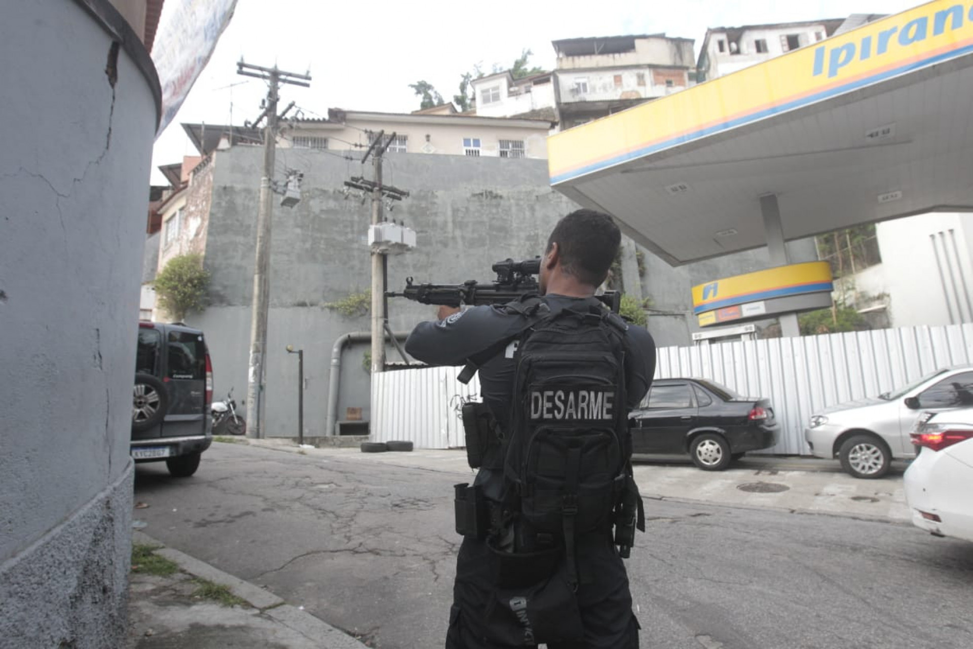 Policiais civis atuam no Morro do Fallet durante operação contra o Comando Vermelho - Reginaldo Pimenta/Agência O DIA