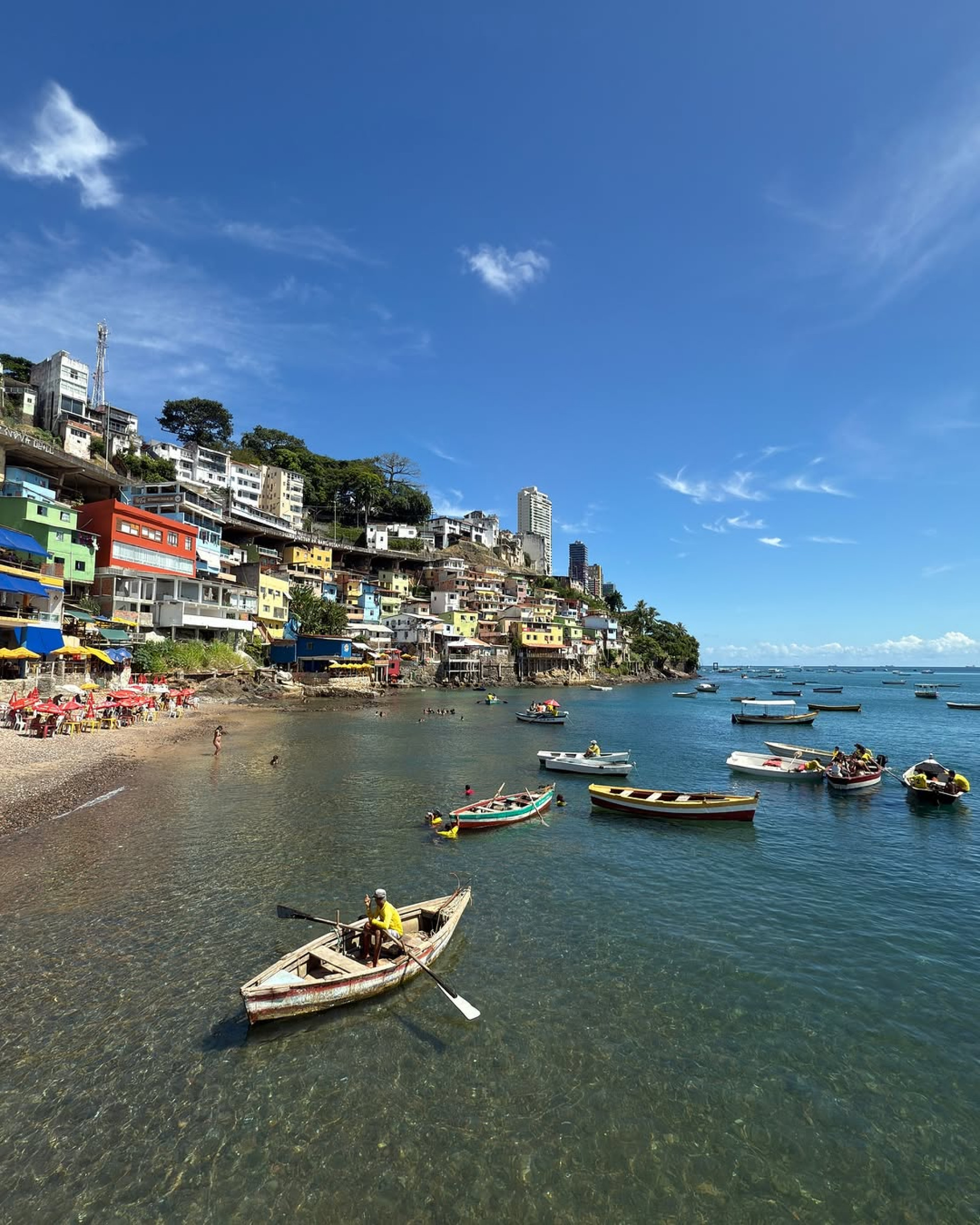 Alanis Guillen aproveita férias na Bahia após fim de novela  - Reprodução/Instagram