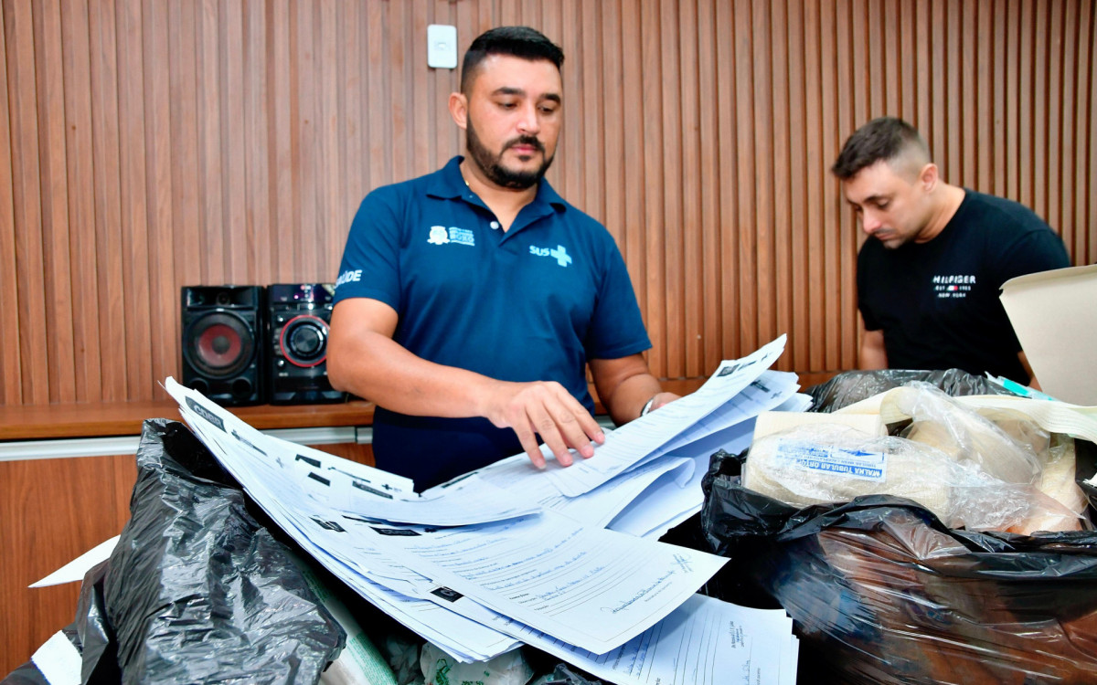 Na vistoria na sede do Republicanos foram encontradas diversas fichas individuais