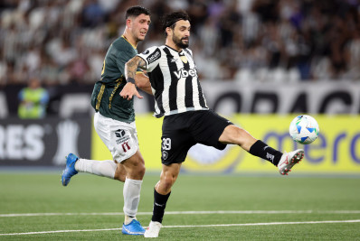 Mastriani analisa início no Botafogo e celebra: 'Estou feliz'