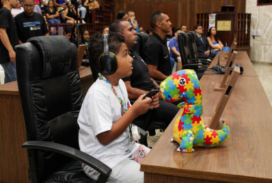 Câmara de Meriti recebe primeiro encontro em homenagem ao Dia da Conscientização do Autismo