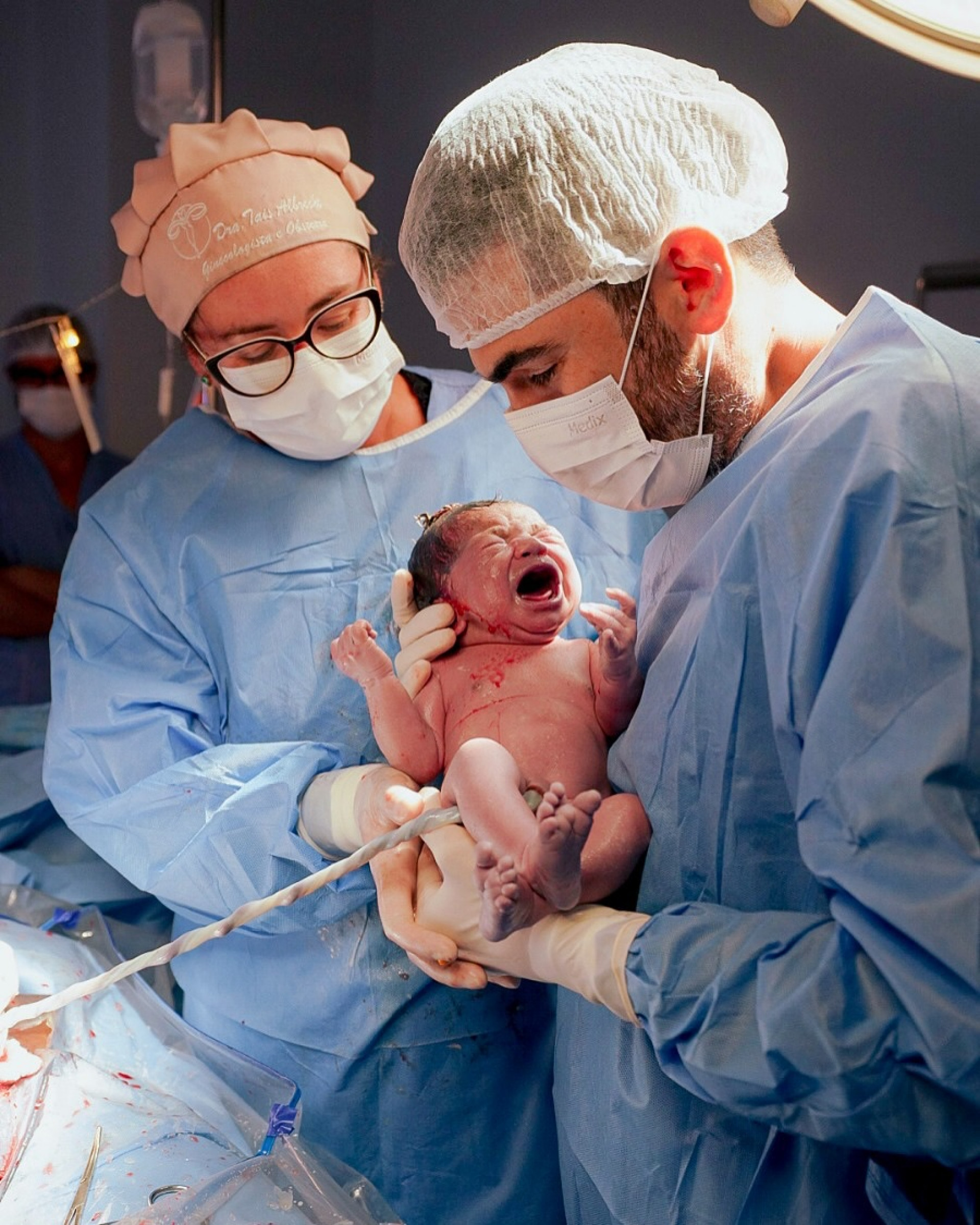 Aniki é fruto do relacionamento entre Aretha Oliveira e Sebastian Goldberg - Reprodução/Instagram 