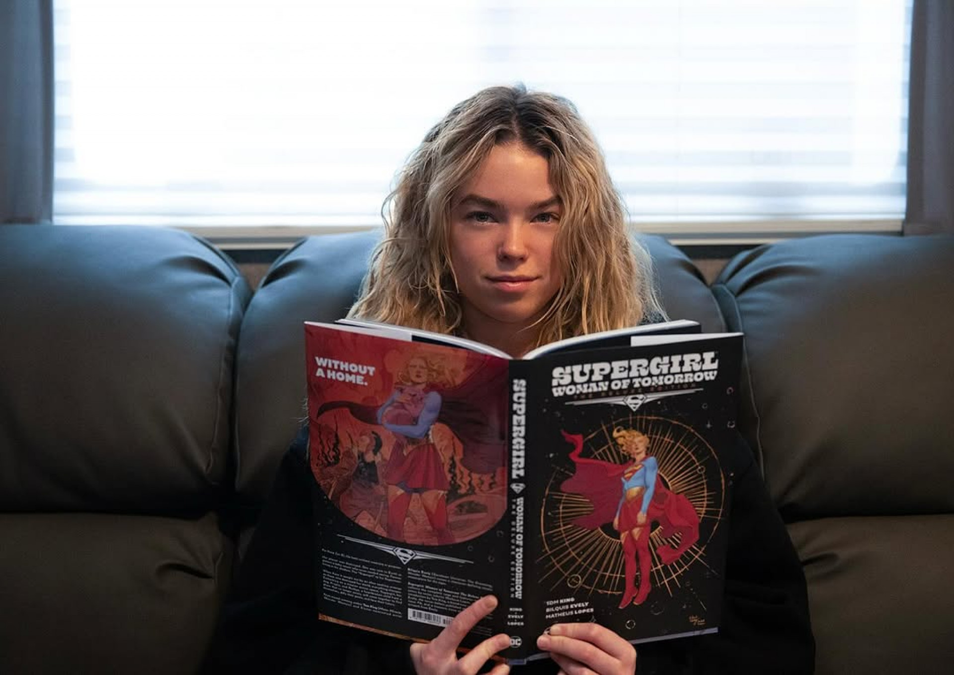 Milly Alcock é a nova Supergirl - Reprodução / Instagram