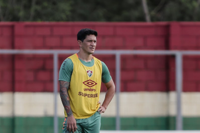 Cano vê 'química' com Arias no Fluminense como resultado de amizade fora de campo