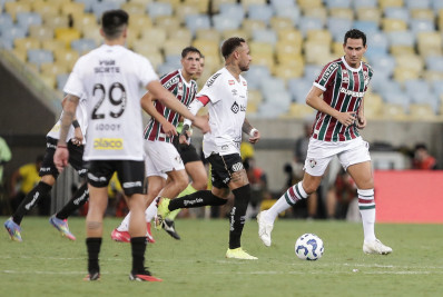 Thiago Silva e Ganso reencontram Neymar em jogo contra Santos: 'Sempre especial'