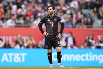 Messi 'está focado e com gana' de disputar Copa de 2026, diz Suárez