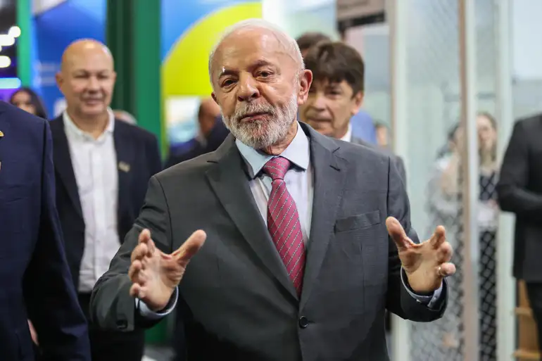 Lula amplia agendas com o setor privado e busca diálogo com a classe média
