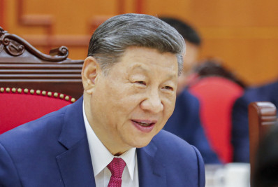China e Vietnã assinam acordos de cooperação durante visita de Xi Jinping a Hanói