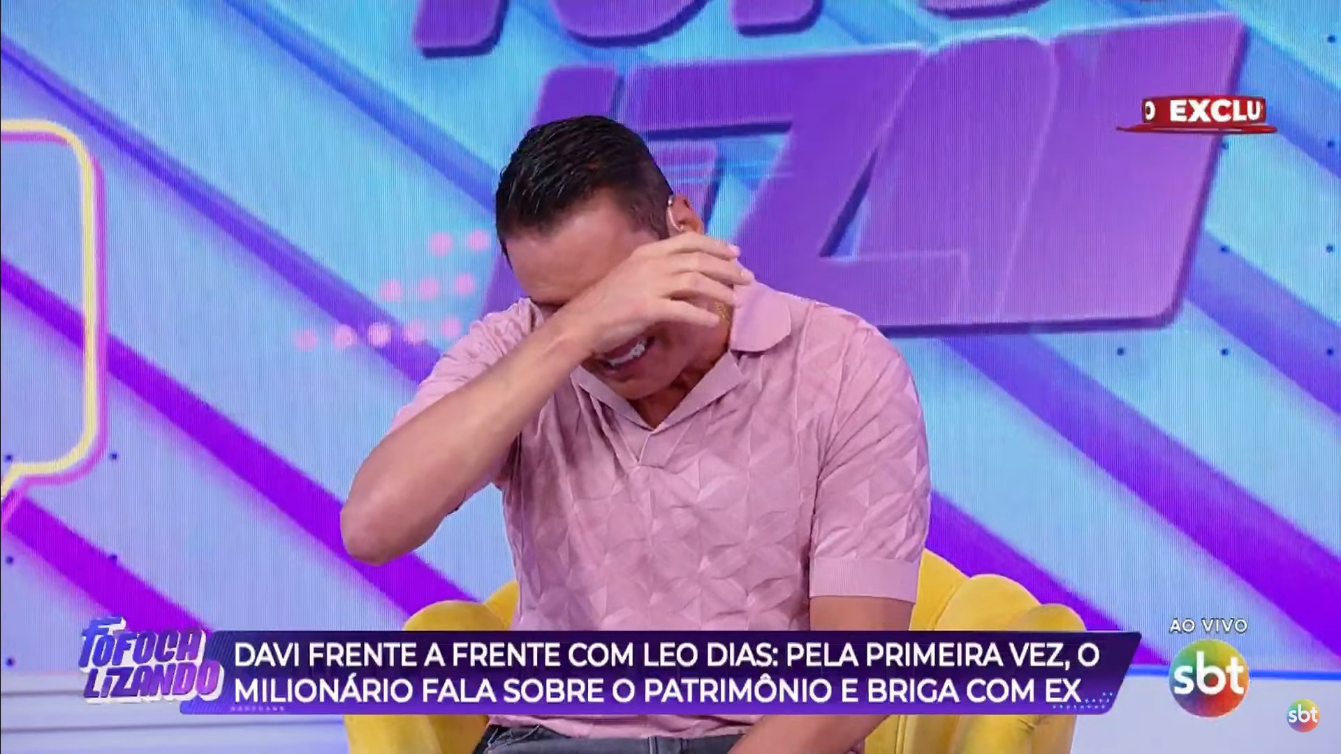 Leo Dias volta ao 'Fofocalizando', do SBT, após internação por pneumonia  - Reprodução / SBT