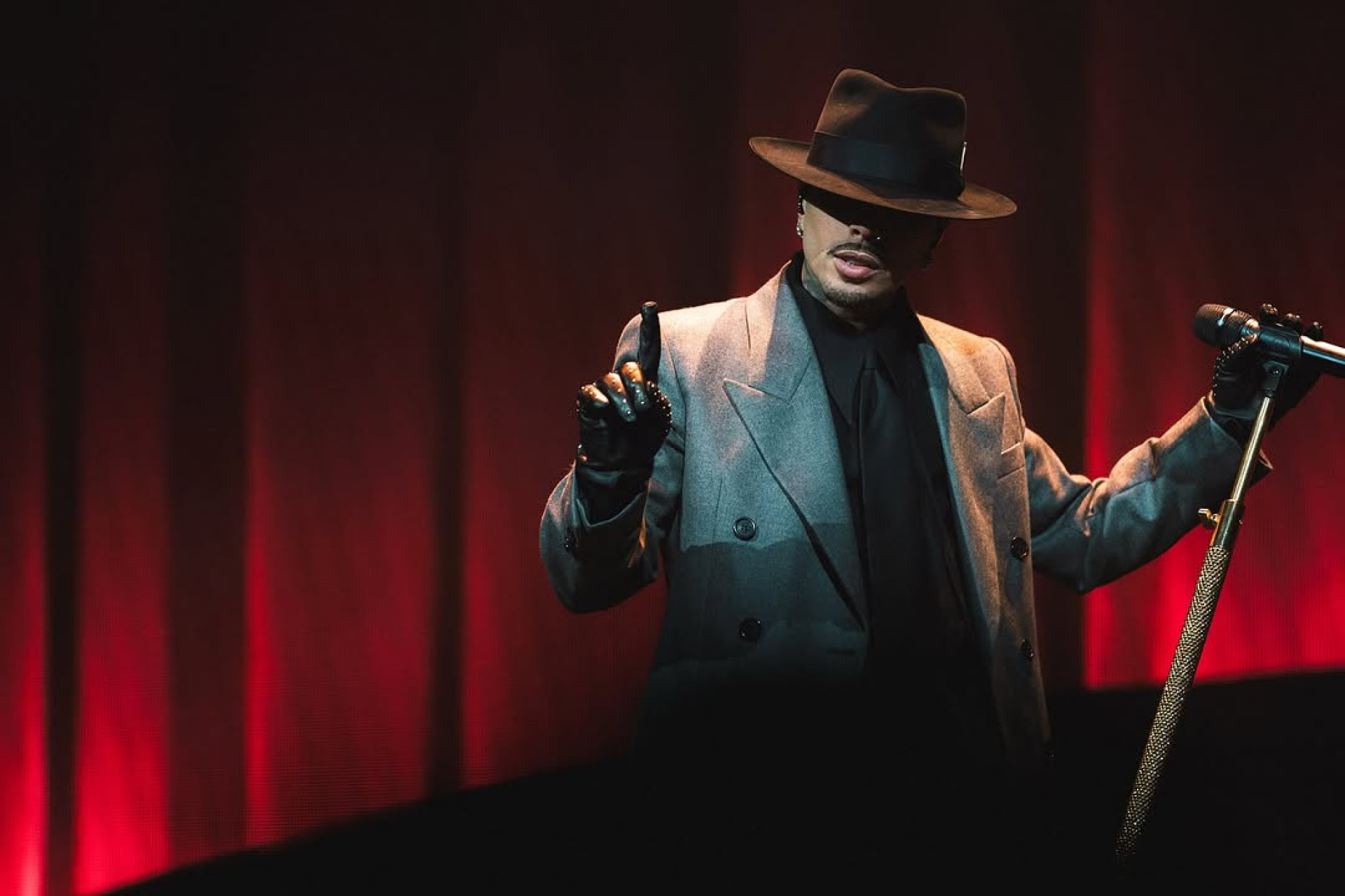 Cantor porto-riquenho Rauw Alejandro anuncia show no Brasil - Reprodução / Instagram