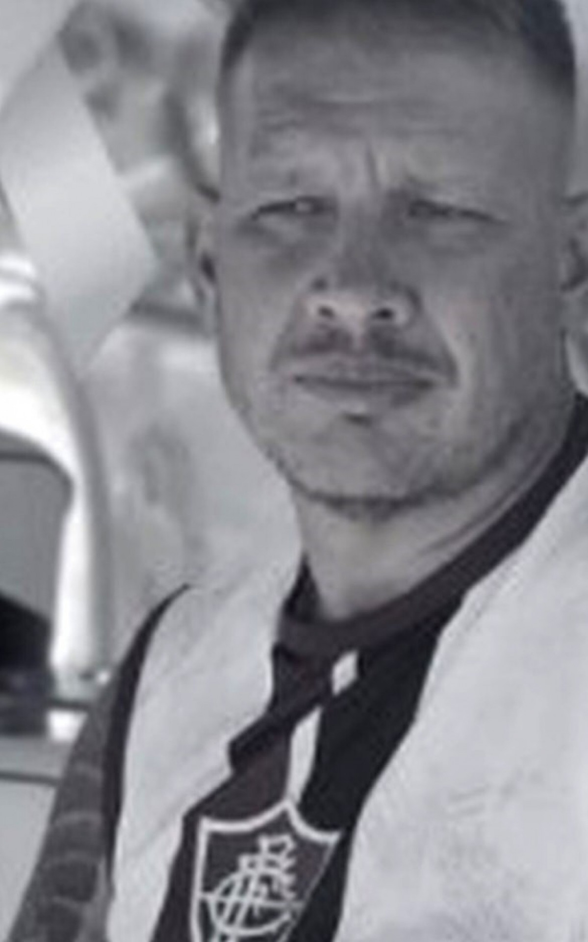 Ricardo da Cunha foi baleado em frente a uma de suas lojas em S&atilde;o Jo&atilde;o de Meriti - Rede Social