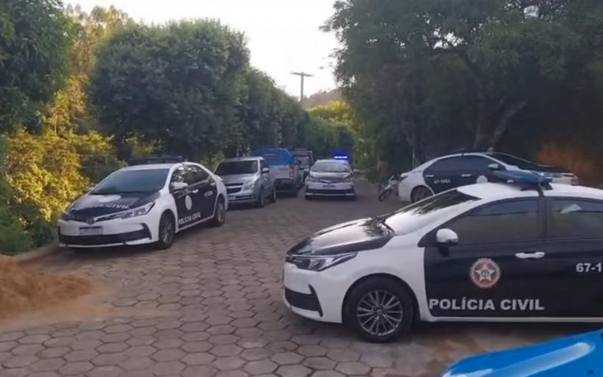 Operação foi realizada entre agentes de diversas delegacias e militares