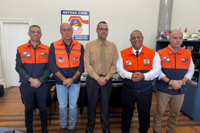 Defesa Civil de Belford Roxo participa de reunião no Quartel Central do Corpo de Bombeiros