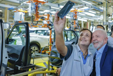 Em fábrica de carro, Lula destaca aumento de investimentos industriais