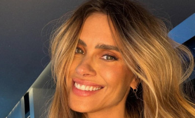 Carolina Dieckmann mostra rotina de cuidados com a pele