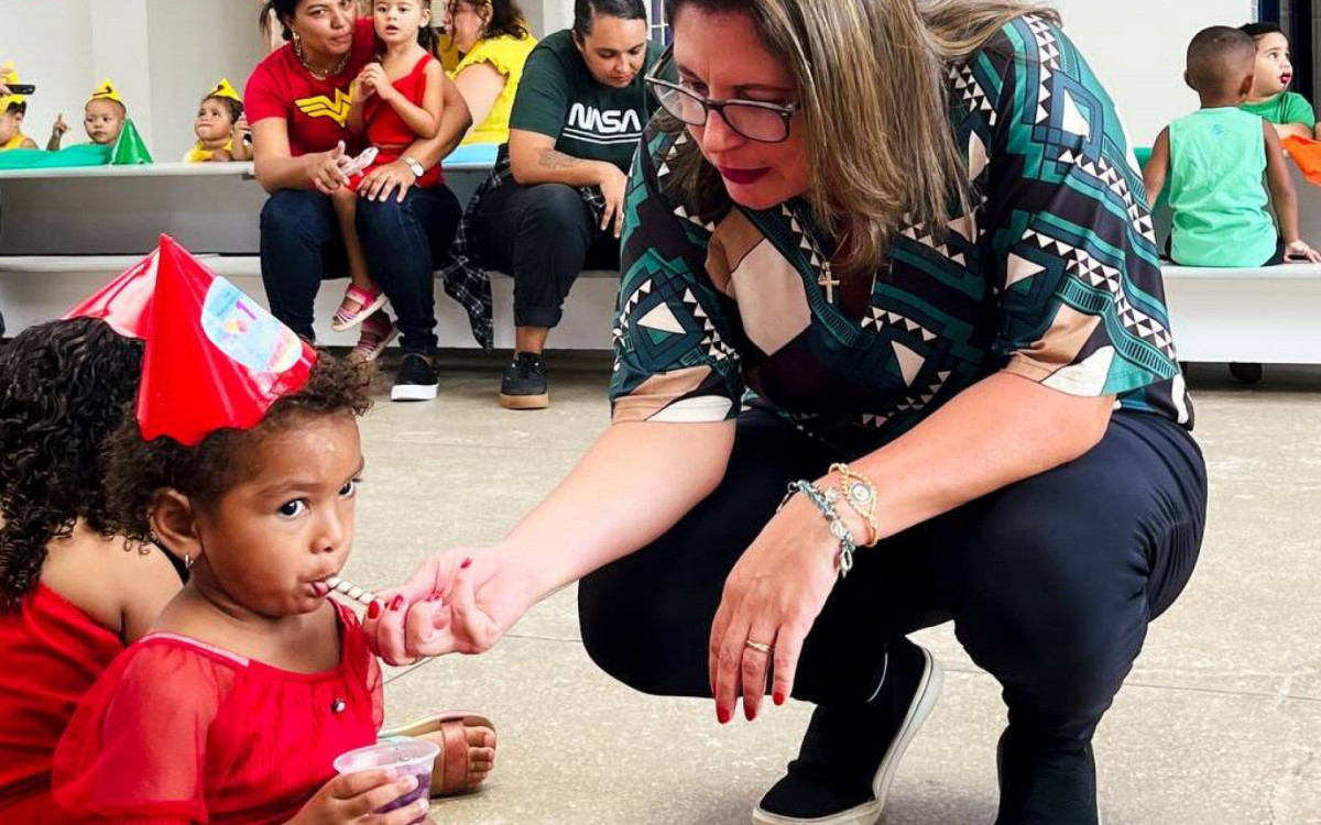 A secretária municipal de Educação, Caroline Ontiveros, destacou a importância da unidade para o município