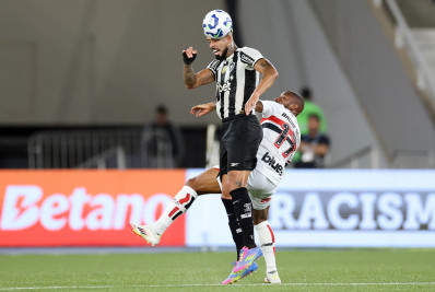 Igor Jesus marca na reta final e garante empate do Botafogo com o São Paulo