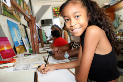 Desenhos que contam histórias: Sobradinho vira galeria de talentos em Quissamã