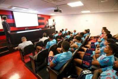 Flamengo fez alerta sobre apostas dias antes de Bruno Henrique ser indiciado