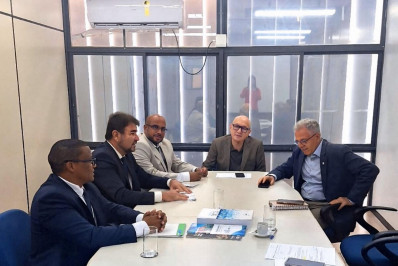 Quissamã busca mais investimentos em saneamento, educação e saúde durante agenda em Brasília