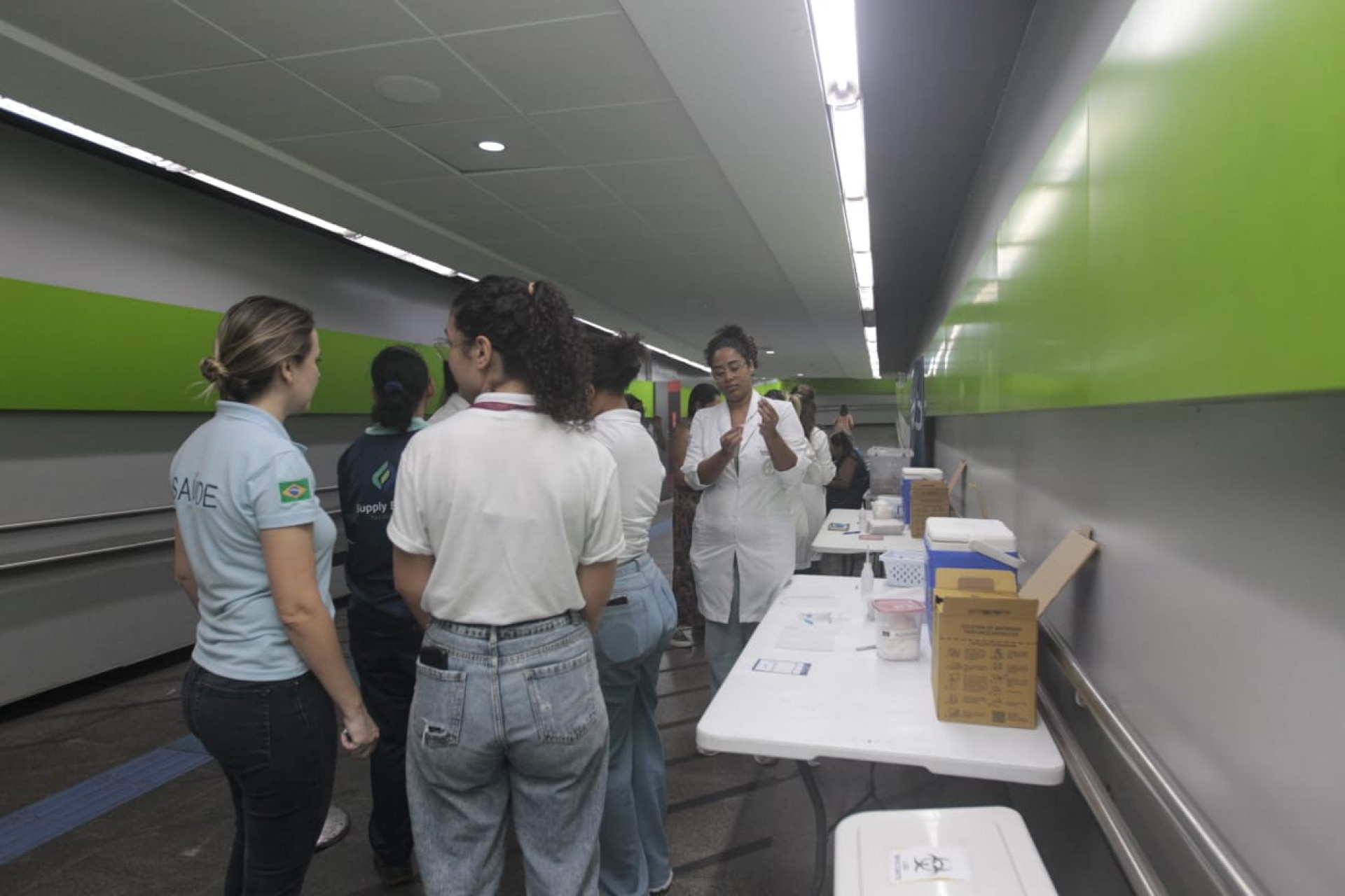 Campanha de vacinação contra gripe e o sarampo na estação do metrô de Botafogo - Reginaldo Pimenta/Agência O DIA