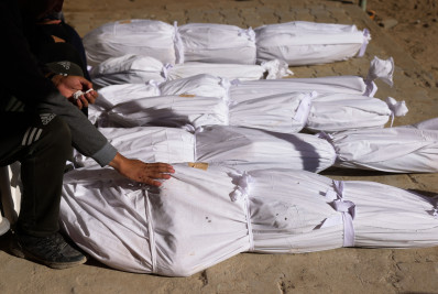 Ataques israelenses em Gaza matam mais de 90 pessoas nas últimas 48 horas