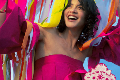 Gabriella Lima reflete sobre 'leveza' em álbum bilíngue: 'Gosto de sol, sal, mar'