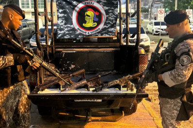 Confronto entre PMs e criminosos termina com dois presos na Muzema