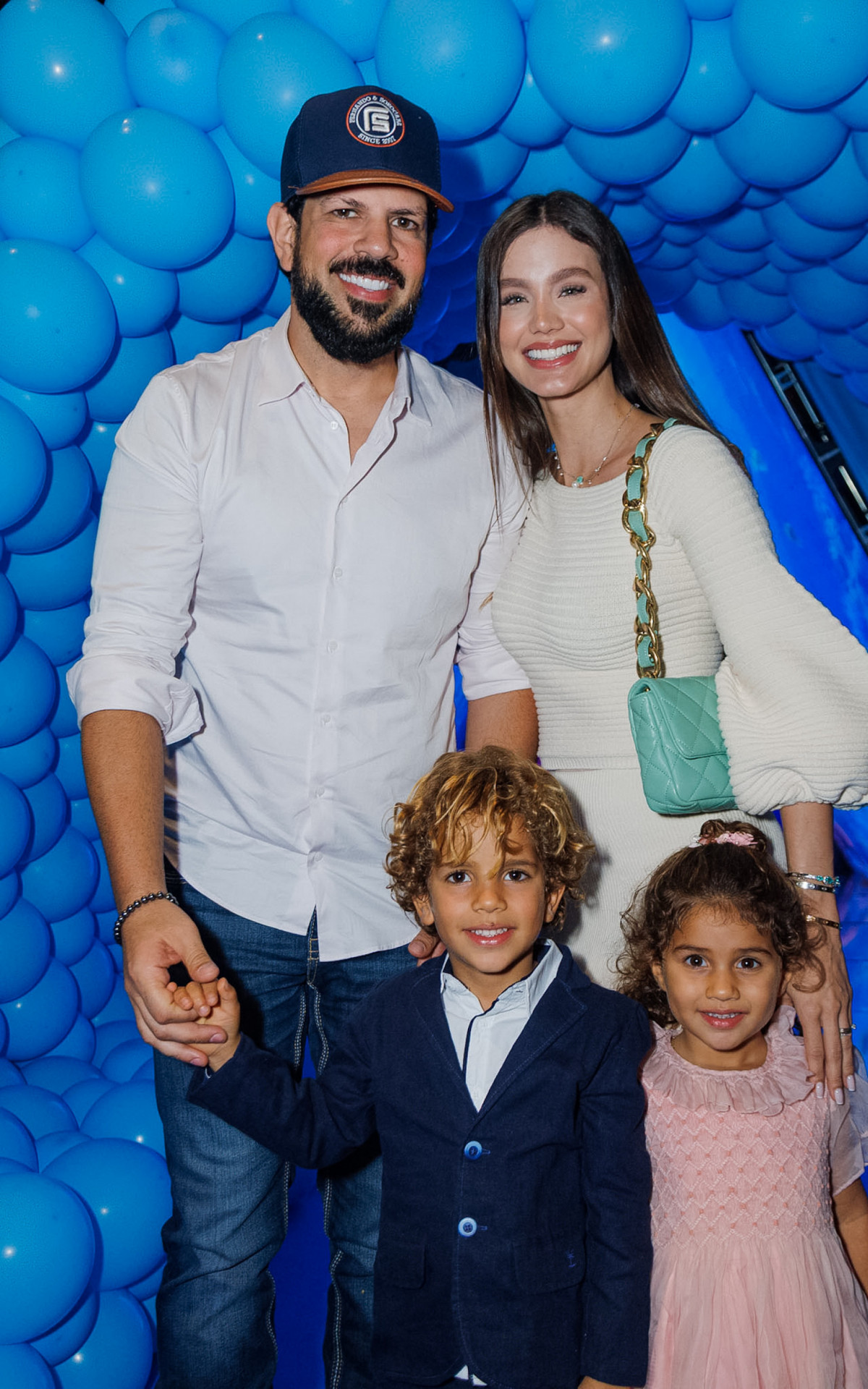 Sorocaba, Biah Rodrigues e os filhos, Theo e Fernanda