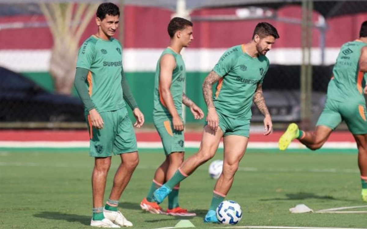 Fluminense deve ter retorno de Ganso contra o Vit&oacute;ria