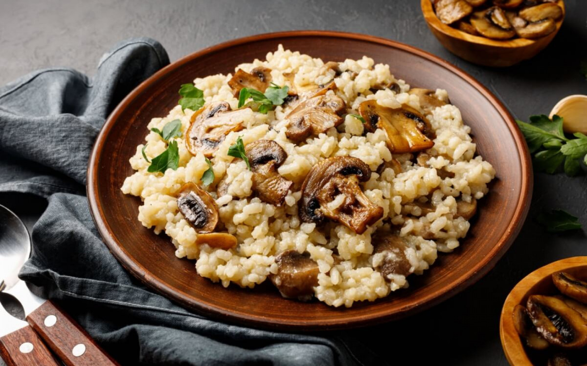 Risoto de cogumelo (Imagem: Dmitrii Ivanov | Shutterstock)