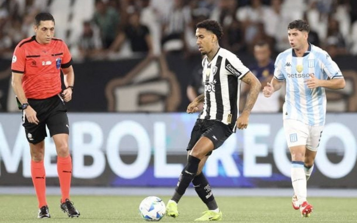 Reforços que custaram R$ 120 milhões ao Botafogo ainda não atuaram no Brasileirão