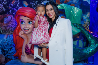 Bruna Biancardi e mais famosos vão à festa da filha de Tata Estaniecki e Júlio Cocielo