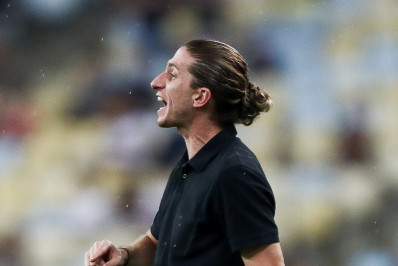 Filipe Luís vê 'domínio total' do Flamengo sobre o Vasco: 'Merecíamos mais'