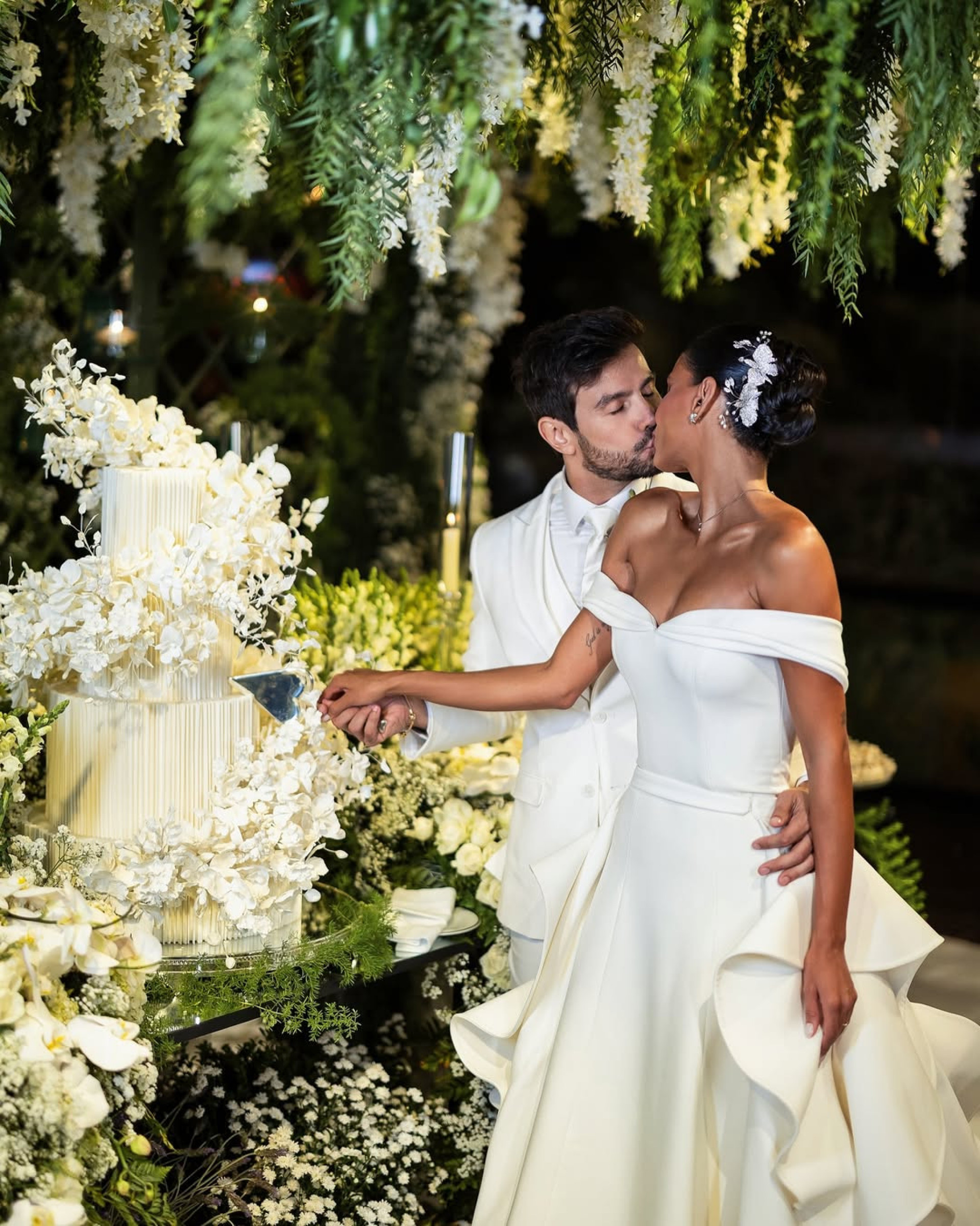 Jakelyne Oliveira exibe fotos inéditas do casamento com Mariano - Reprodução / Instagram