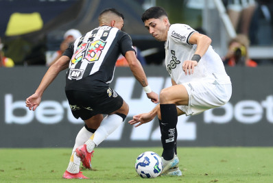 Jair supera dores e deve ser titular do Botafogo contra o Fluminense
