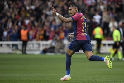 Técnico do Barcelona elogia 'liderança' e 'mentalidade' de Raphinha: 'Me encanta'