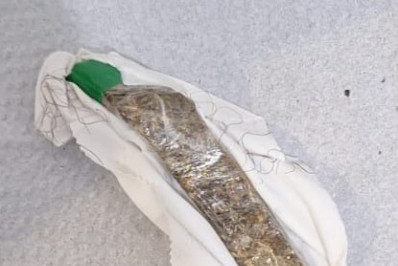 Familiar de preso é detido em flagrante ao tentar entrar com drogas em unidade do Degase