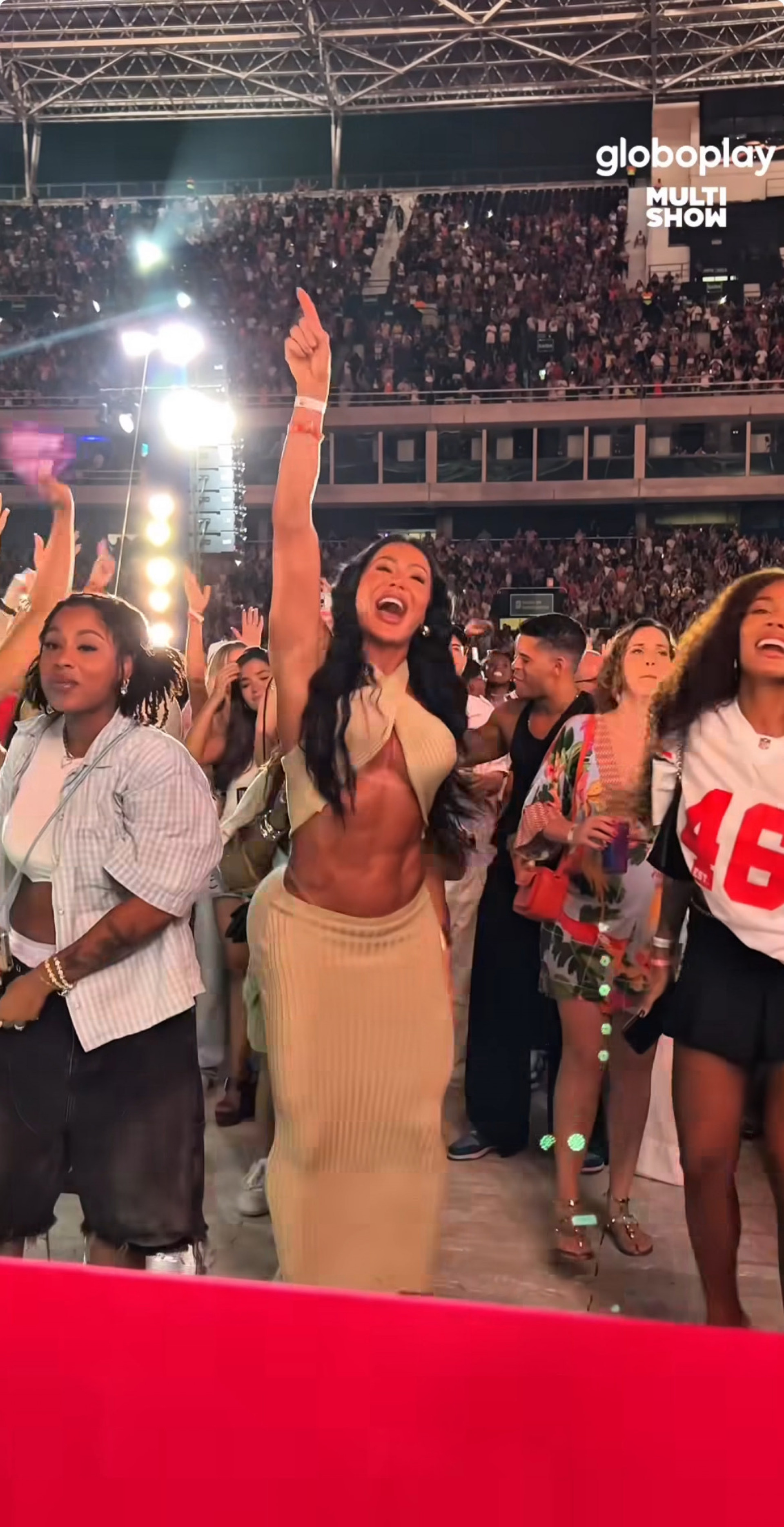 Gracyanne dançou muito em evento de pagode - Reprodução / Instagram